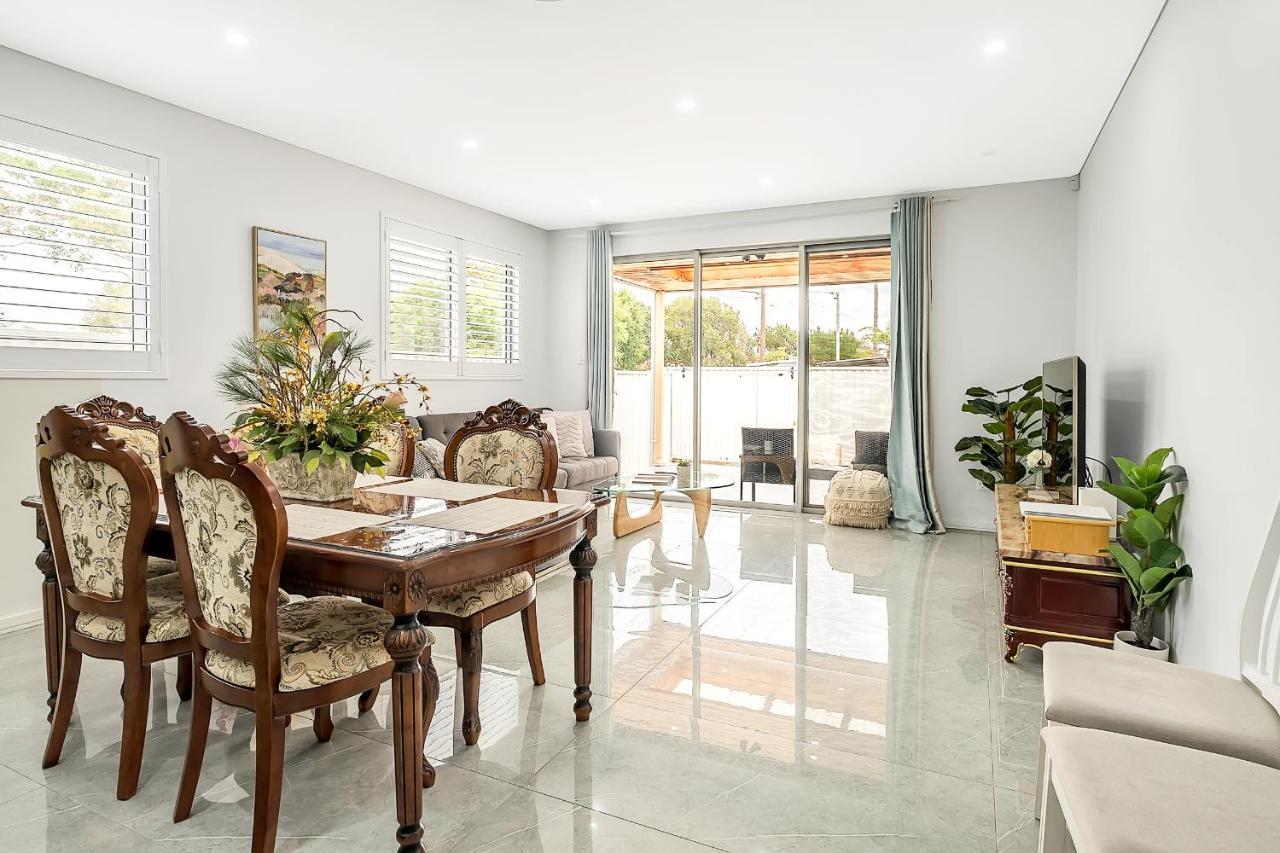 סידני Blue Haven Retreat - Beverly Hills 208 מראה חיצוני תמונה