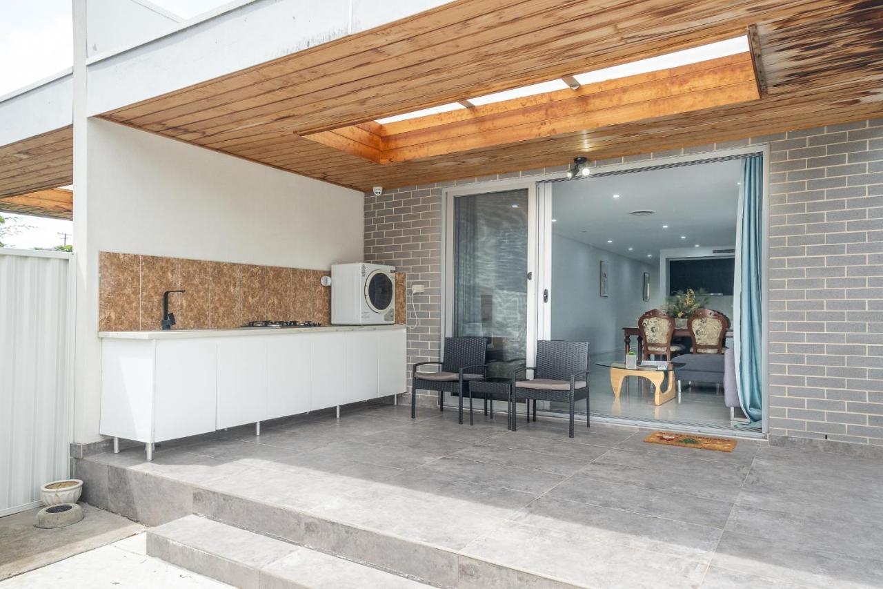 סידני Blue Haven Retreat - Beverly Hills 208 מראה חיצוני תמונה